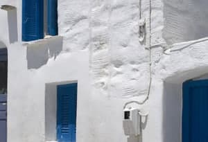 Paros